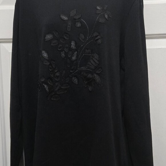 Additions Chico's Cotton Blend Crew Neck Metallic Ribbon Floral Long Sleeve Tee - Picture 1 of 9